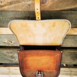 Lederseitentasche von der Lederschmiede – Bild 4