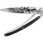 Deejo 37g, Ebenholz / Dandy Skull