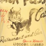 Queen Kerosin Print T-Shirt »Black Pussy Cat« – Bild 4