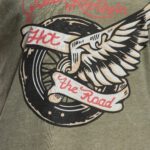Queen Kerosin T-SHIRT ENZYME WASH »HIT THE ROAD WHEEL« – Bild 4