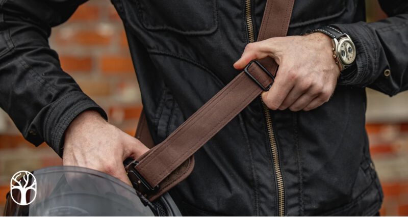 Wentworth SLING-HELM-TRAGEGURT in schwarz oder olive – Bild 8