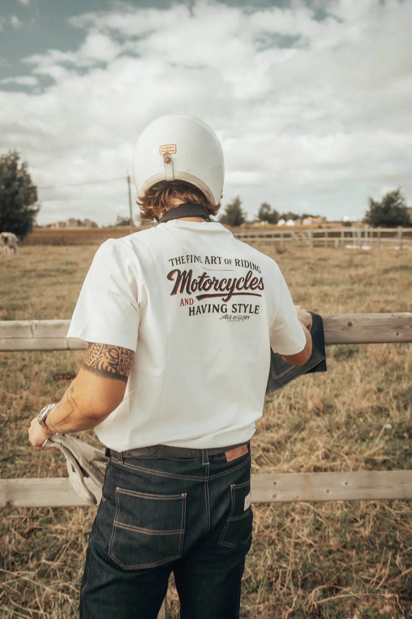 Age of Glory Fine Art Tee Off-white – Bild 3